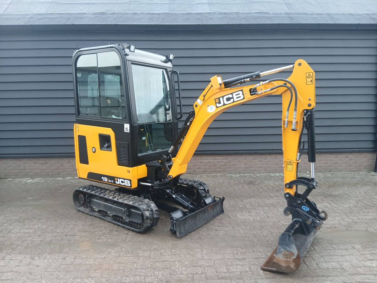 JCB 19C1
