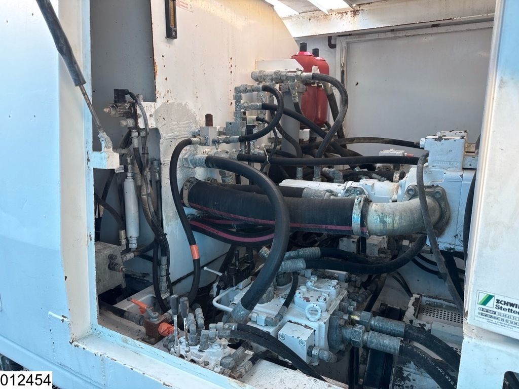 Schwing SP 8800 E 2008, 330 bar hydraulic, 243 bar concrete