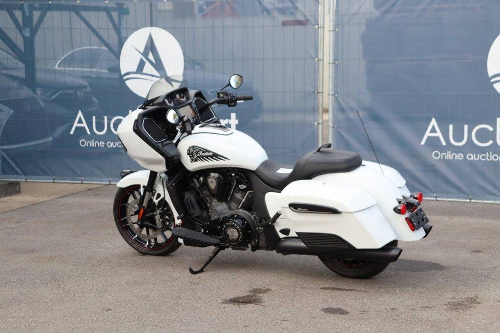 Indian Chieftain Petrol Engine 2021 New