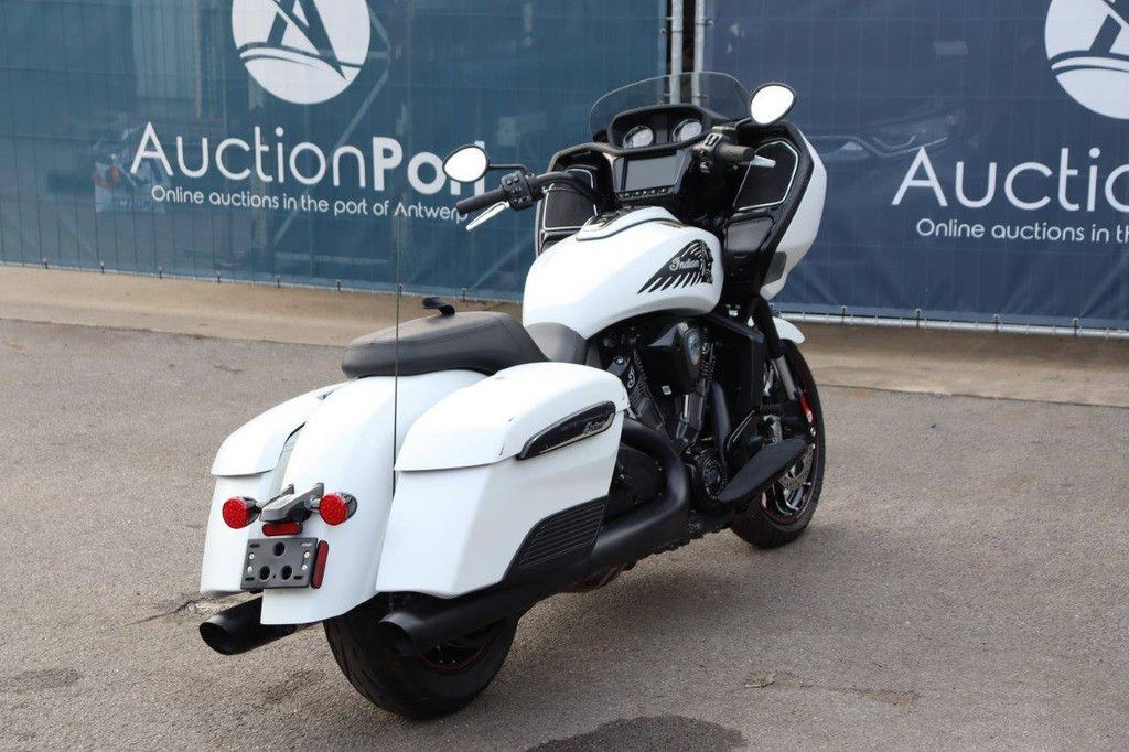 Indian Chieftain Petrol Engine 2021 New