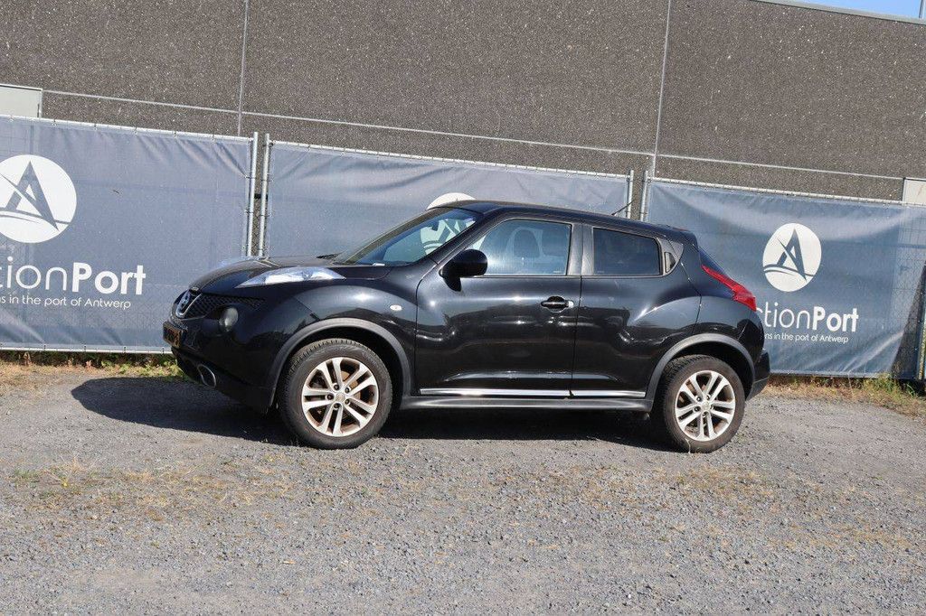 SUV Nissan Juke Petrol 191hp 2011