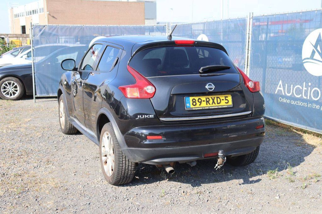 SUV Nissan Juke Petrol 191hp 2011