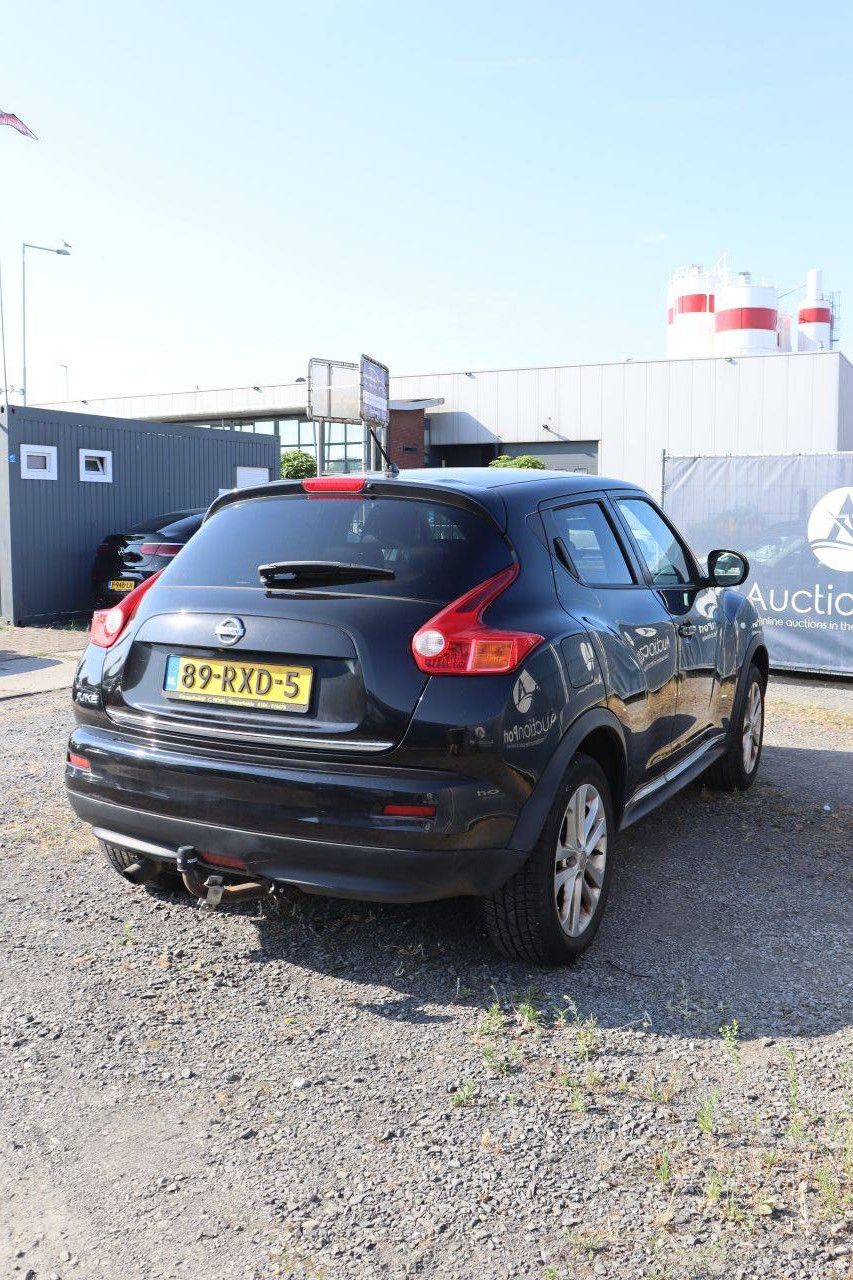 SUV Nissan Juke Petrol 191hp 2011