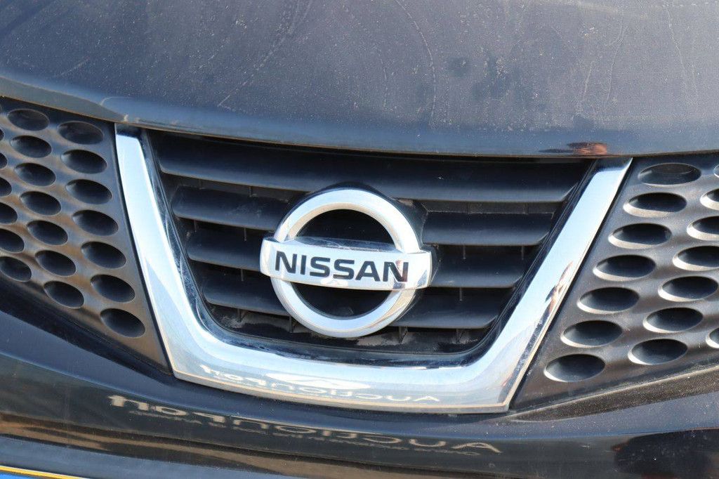 SUV Nissan Juke Petrol 191hp 2011