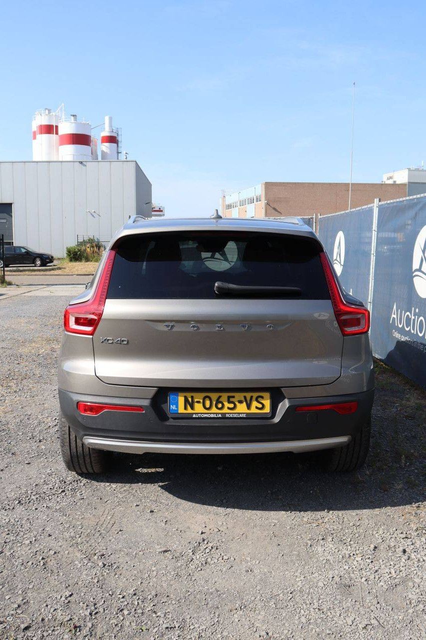 SUV Volvo XC40 Diesel 150 PS 2021