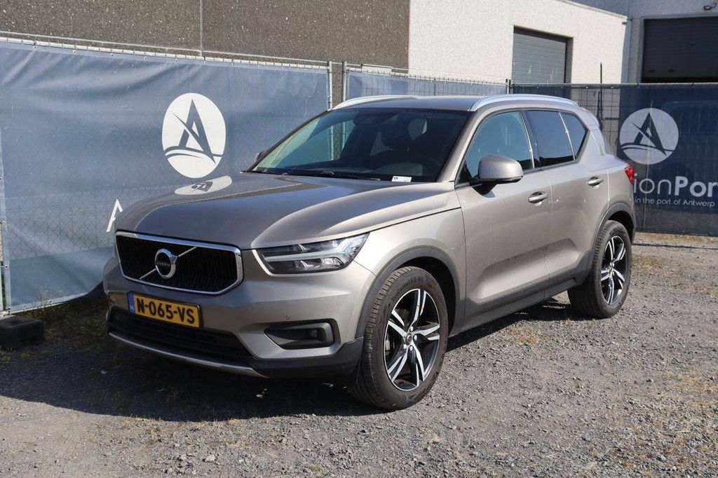 SUV Volvo XC40 Diesel 150 PS 2021