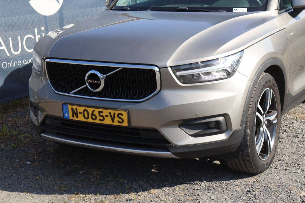 SUV Volvo XC40 Diesel 150 PS 2021
