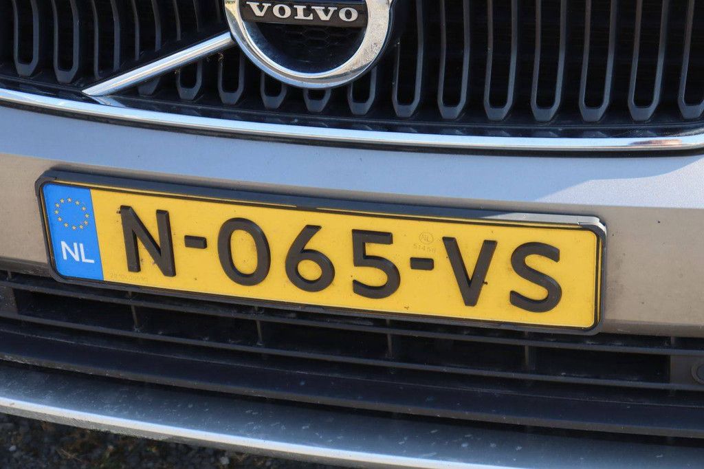 SUV Volvo XC40 Diesel 150 PS 2021