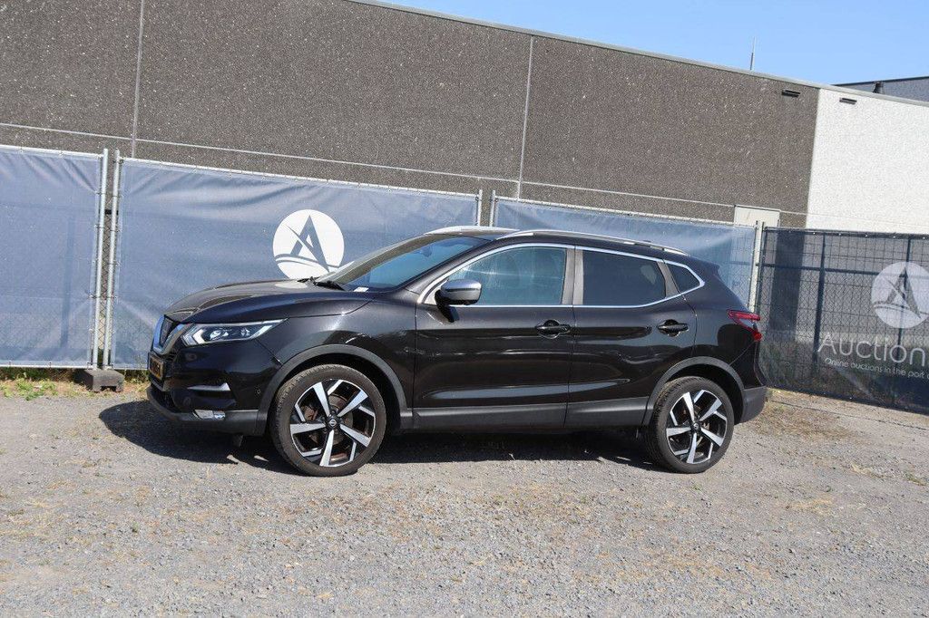 SUV Nissan Qashqai Petrol 116hp 2017