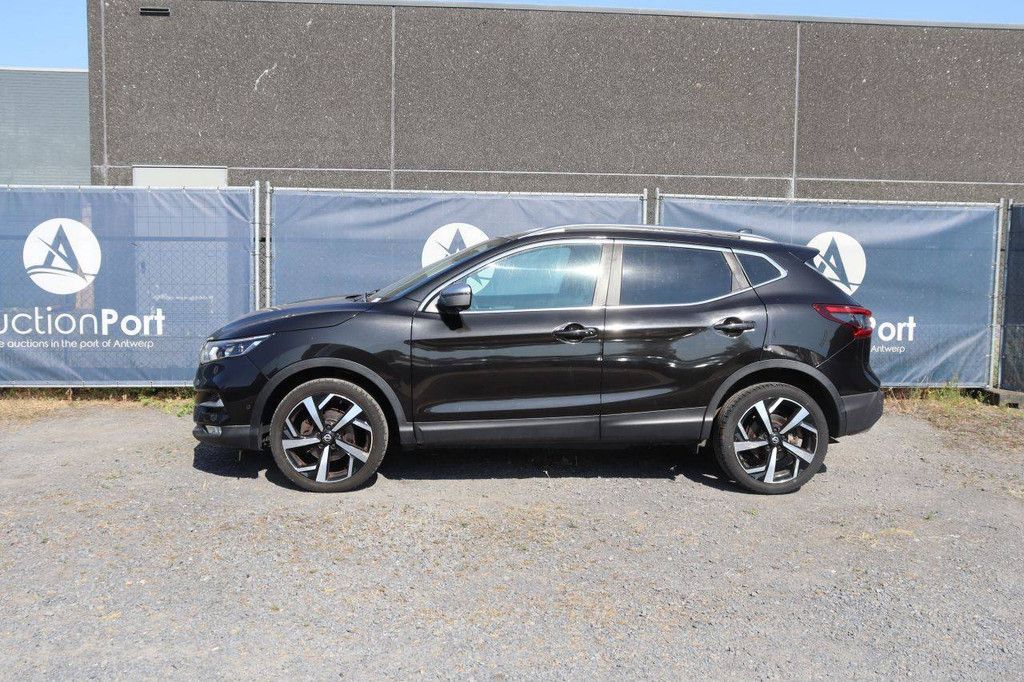 SUV Nissan Qashqai Petrol 116hp 2017