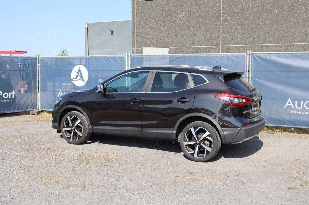 SUV Nissan Qashqai Petrol 116hp 2017