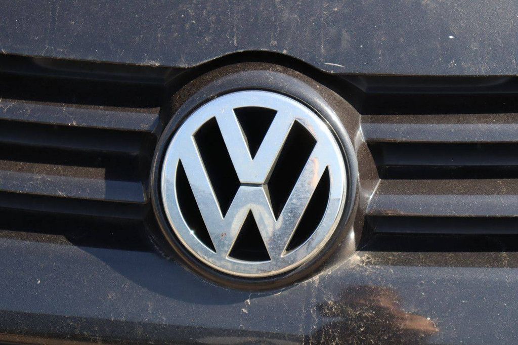 Passenger car Volkswagen Golf Petrol 123hp 2008
