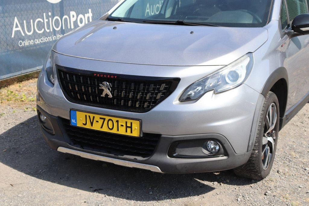 Peugeot SUV 2008 Petrol 110hp 2016