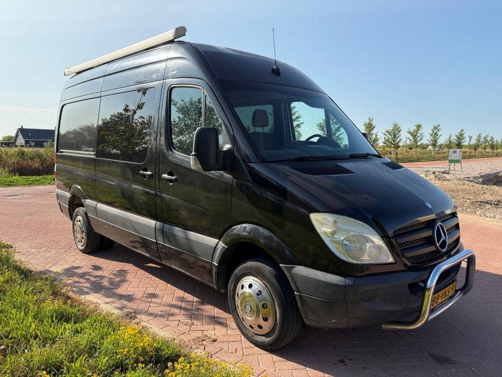 Van Mercedes-Benz Sprinter 515 2.2CDI Diesel 150hp 2007 (Margin)