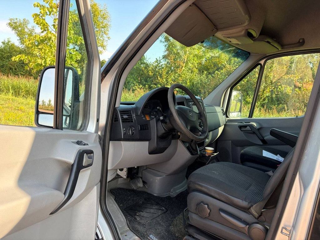 Van Mercedes-Benz Sprinter 515 2.2CDI Diesel 150hp 2007 (Margin)