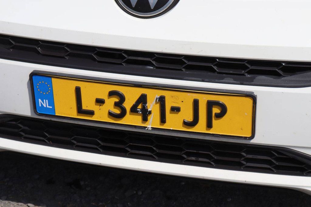 Volkswagen UP! Elektroauto mit 83 PS, Baujahr 2020