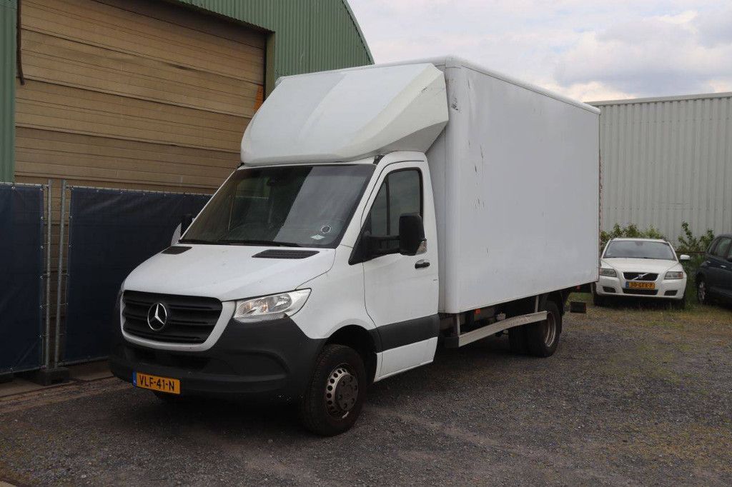 Bakwagen Vrachtwagen Mercedes-Benz Sprinter Diesel 143pk 2021