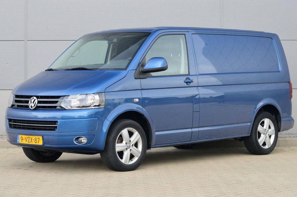 Volkswagen Transporter 2.0 TDI L1H1 65 Edition Diesel 180hp Van 2012