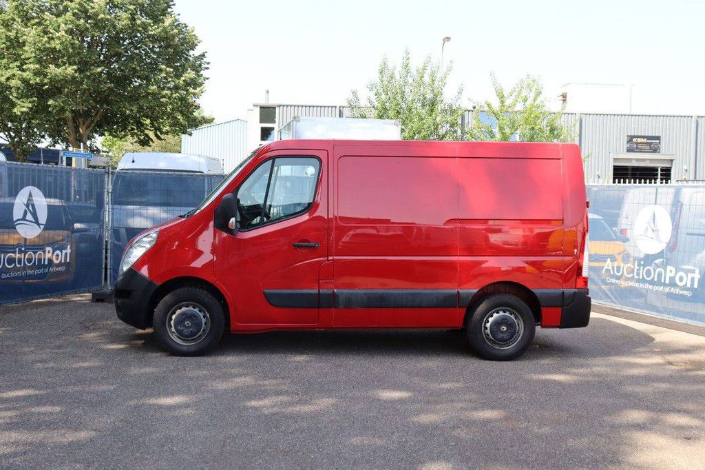 Renault MASTER Diesel Van 2014