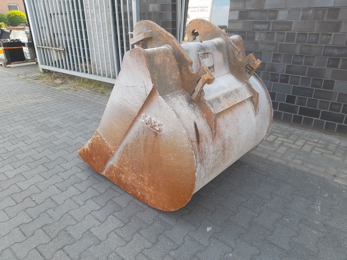 Dieplepelbak 120 cm CW40 t.b.v. graafmachines van 24 tot 28 ton