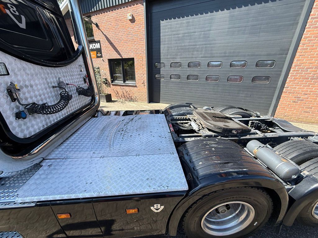 Scania R580 V8 NGS 6X2 Full air Retarder