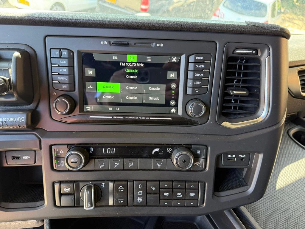 Scania R580 V8 NGS 6X2 Full air Retarder