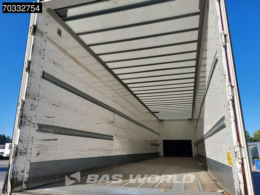 Kässbohrer XS Tailgate Koffer BPW
