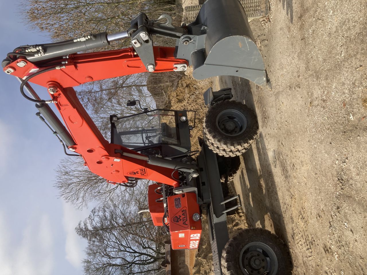 ATLAS 1202 AB