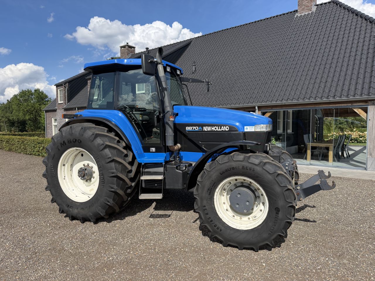 Nette New Holland 8870A