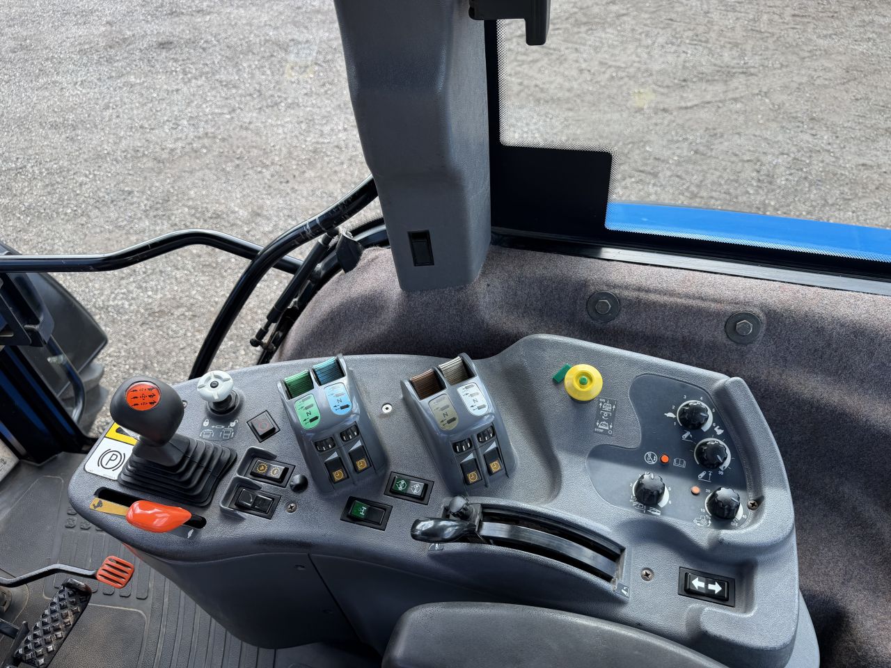 Nette New Holland 8870A