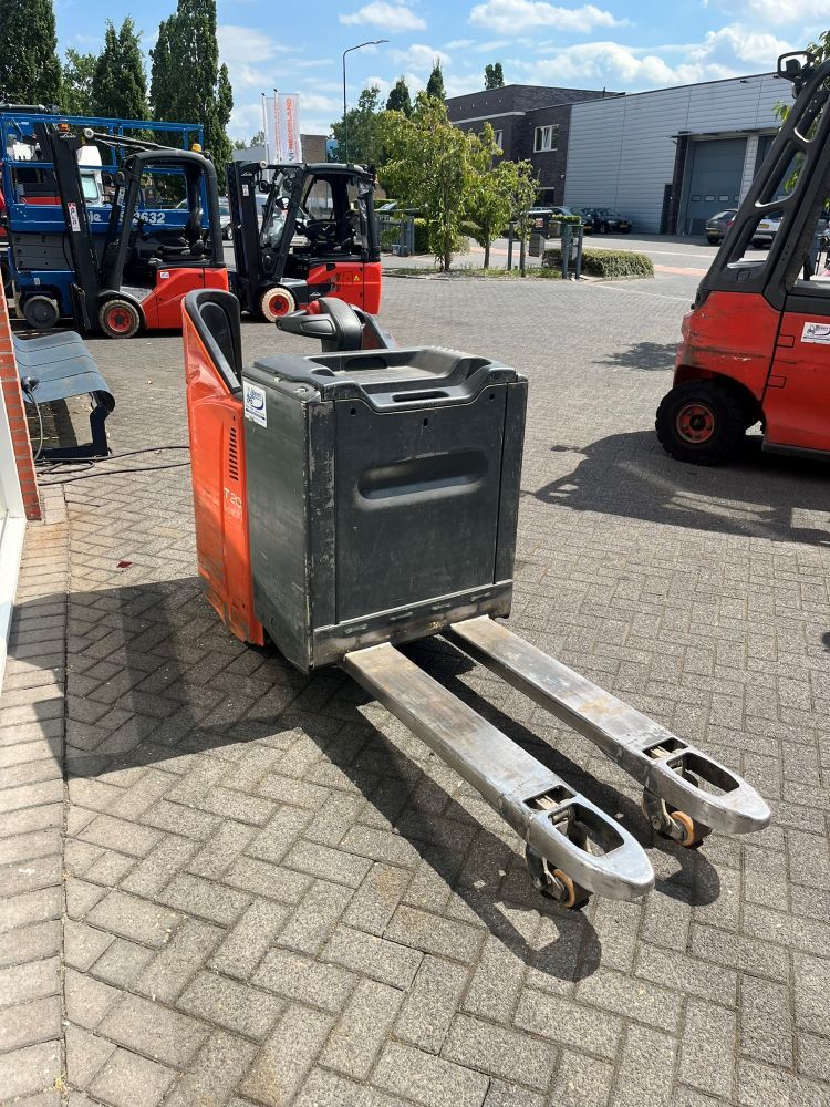 Linde palletwagen T24SP uit 2015