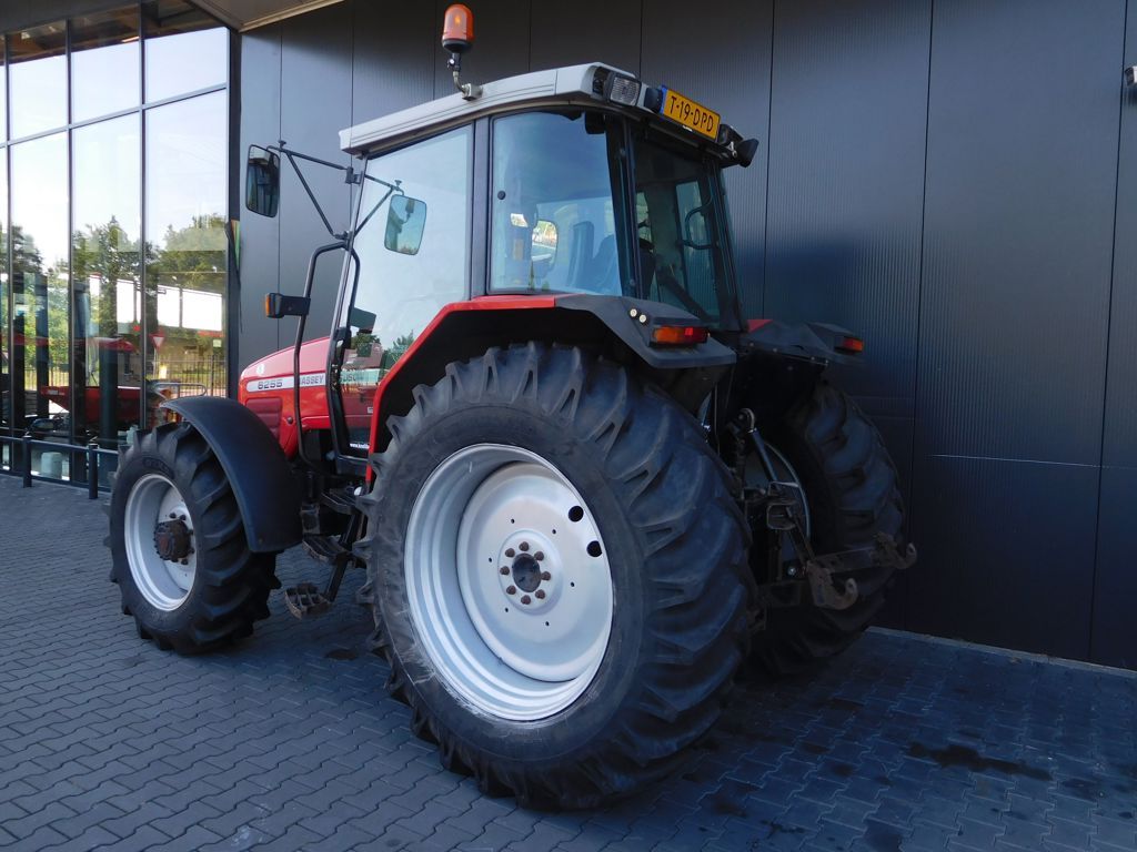 MASSEY FERGUSON 6255