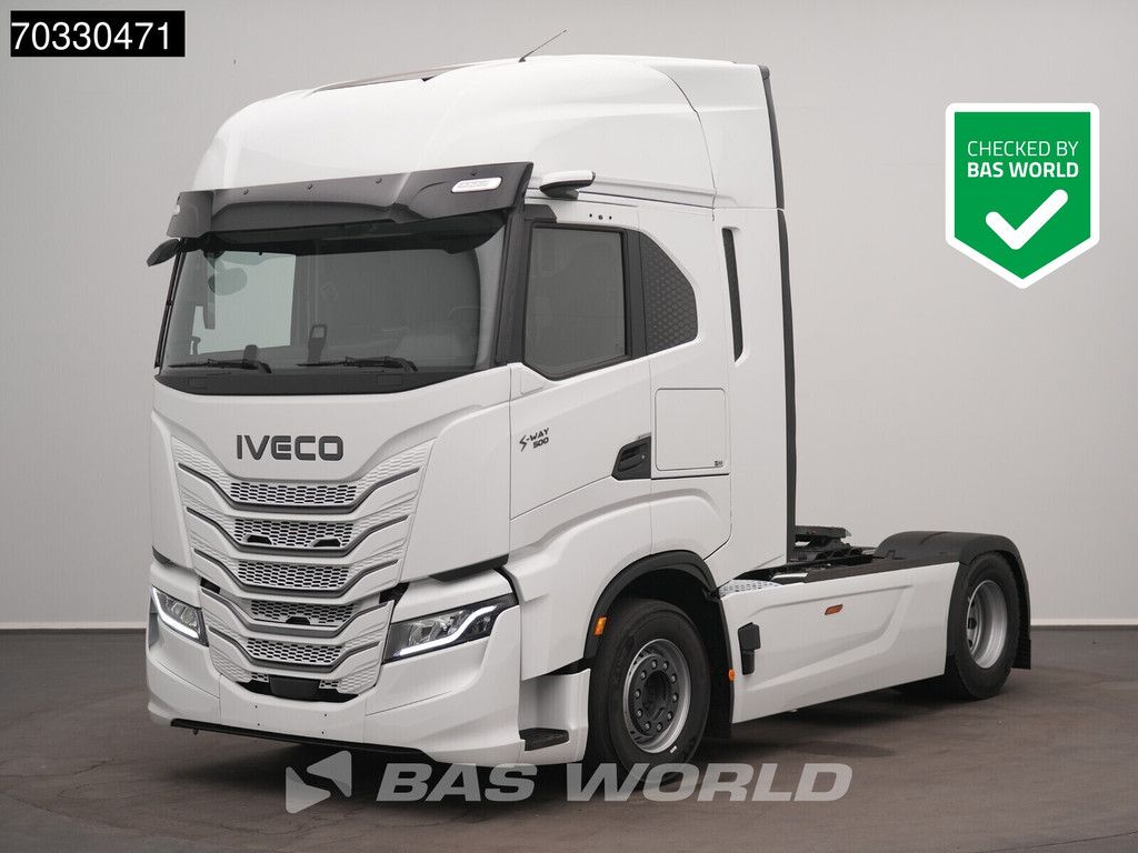 Iveco S-Way 500 4X2 NEW! Retarder 2x tanks Standklima ACC NAVI LED Mirrorcams