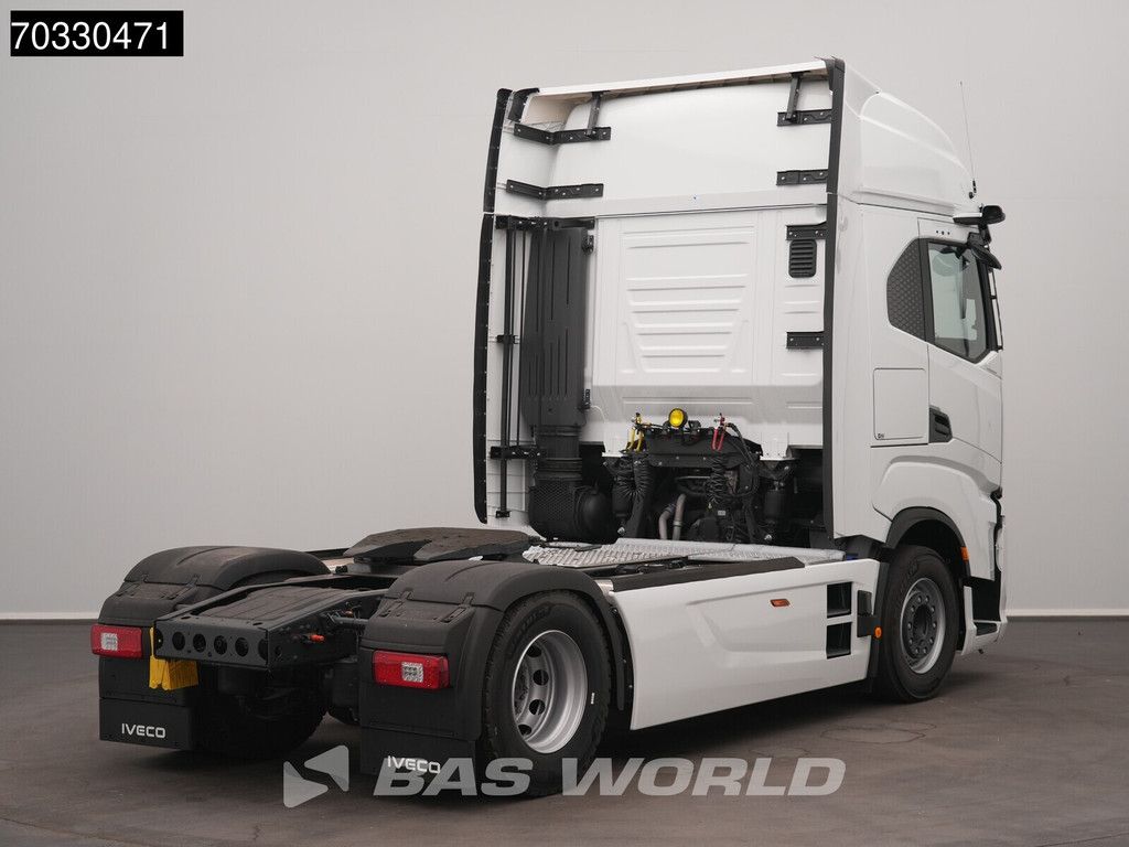 Iveco S-Way 500 4X2 NEW! Retarder 2x tanks Standklima ACC NAVI LED Mirrorcams