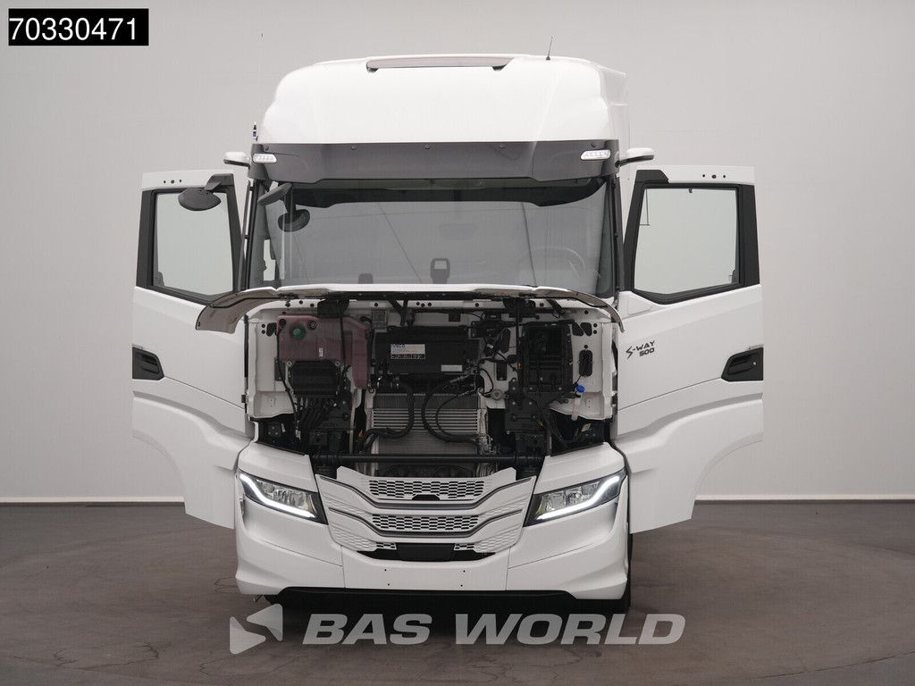 Iveco S-Way 500 4X2 NEW! Retarder 2x tanks Standklima ACC NAVI LED Mirrorcams