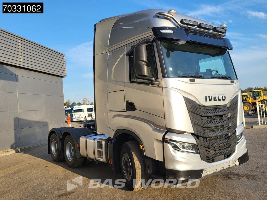Iveco X-Way 570 6X4 Retarder Standklima ACC Navi Leder