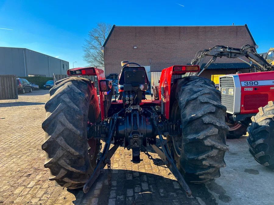 Massey Ferguson 390 4WD tractor