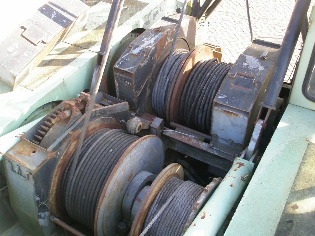 Hitachi KH125-3