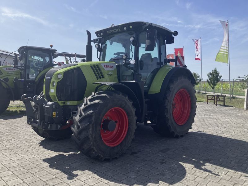 Claas ARION 550 CMATIC CEBIS