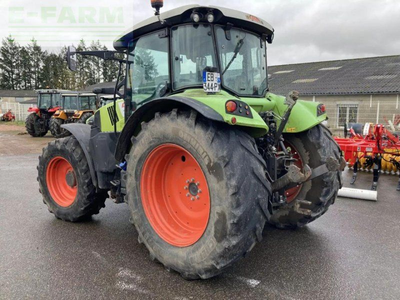 Claas arion 430 sur mesure