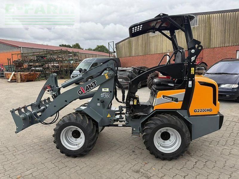 Giant g2200hd