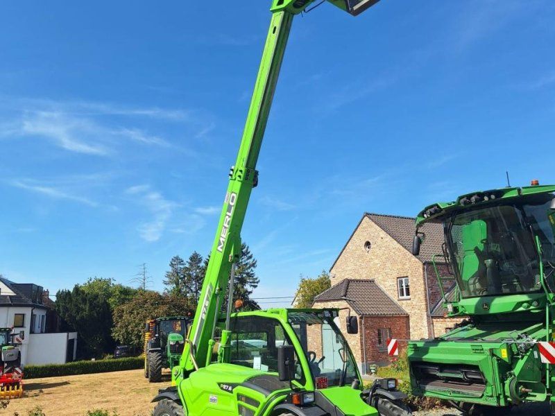 Merlo P 27.6 PLUS