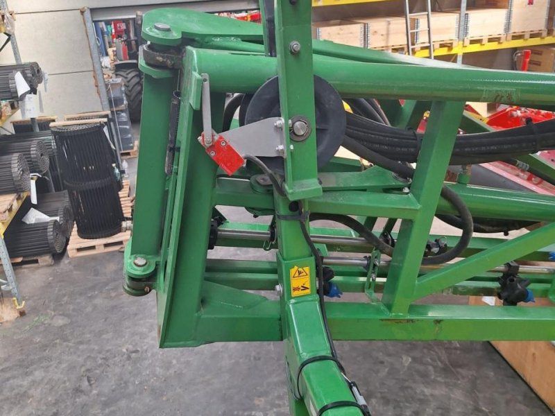 John Deere M 732 i