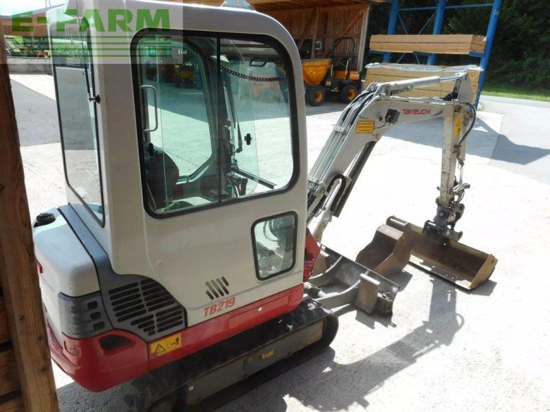 Takeuchi tb 219 ( 2.020kg ) mit powertilt