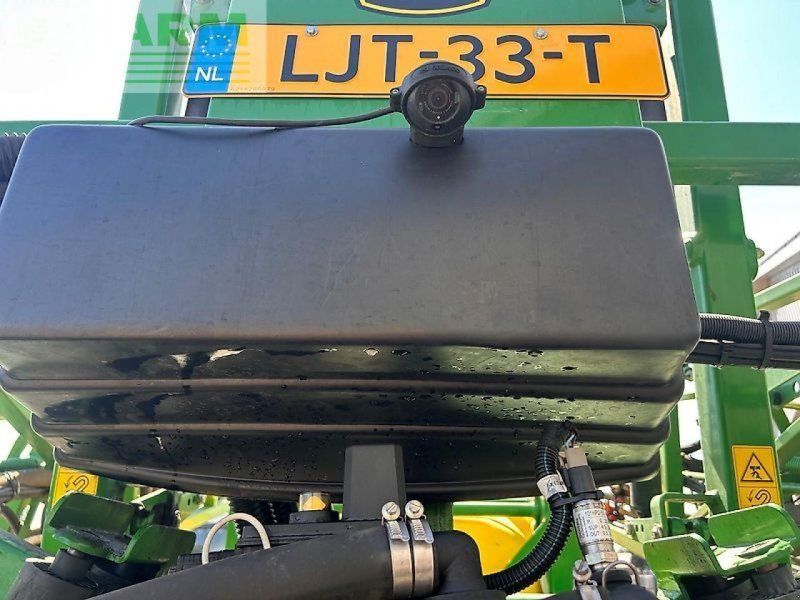 John Deere m732i