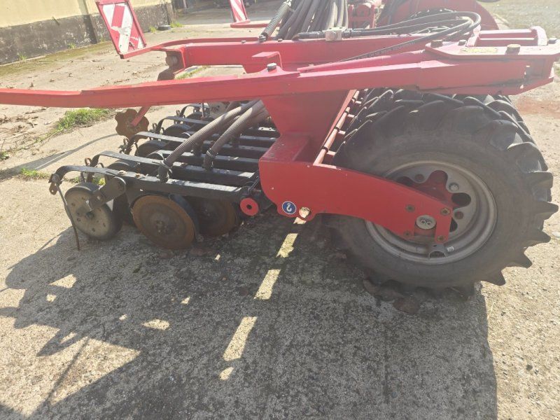 Horsch Pronto 6 AS Säschiene