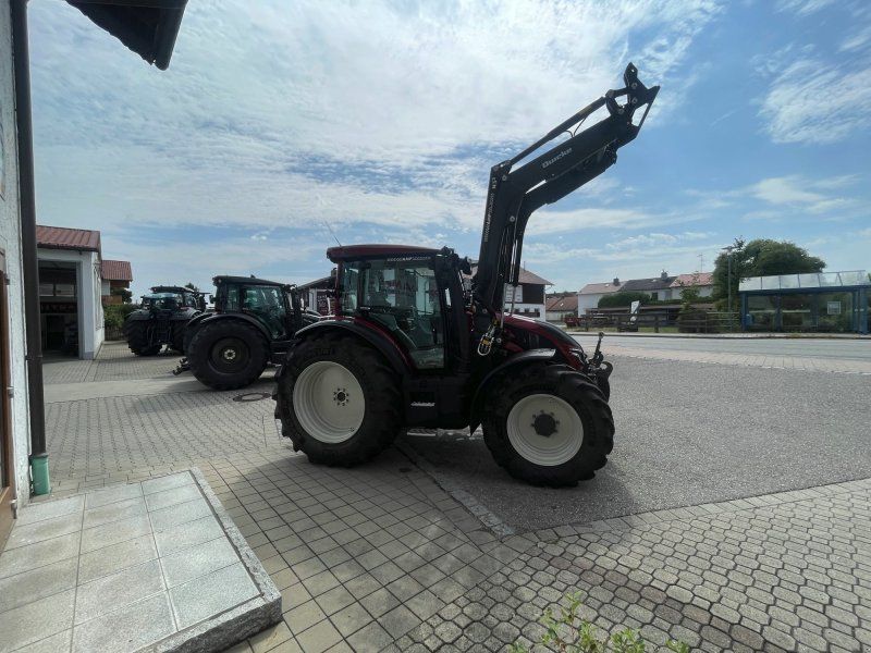 Valtra G135 Active