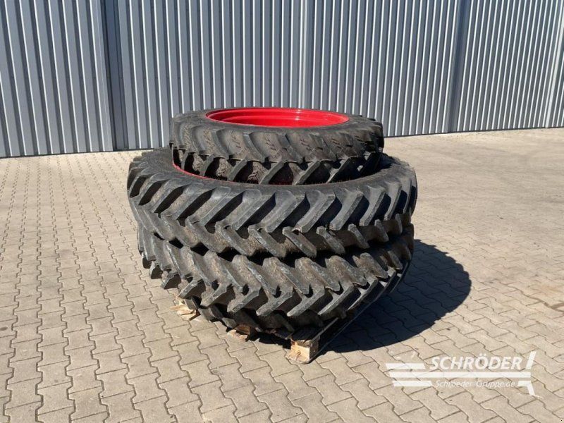 Ceat PFLEGERÄDER 380/85 R30 + 380/90 R46
