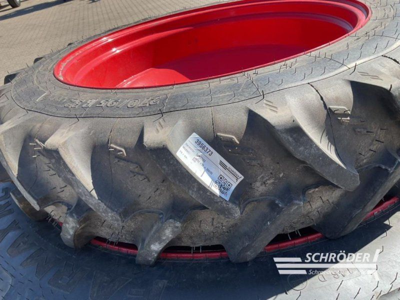 Ceat PFLEGERÄDER 380/85 R30 + 380/90 R46