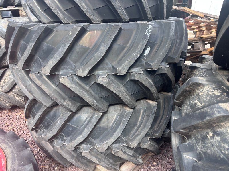 Fendt 540/65 R28 TB + 650/65R38 TB